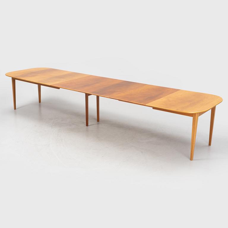 Josef Frank, matbord, modell 947, Firma Svenskt Tenn, enligt uppgift inköpt omkring år 1992.