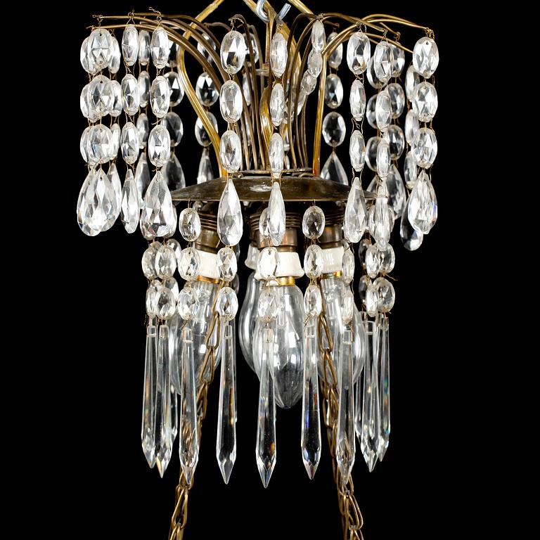 LJUSKRONA, gustaviansk stil, 1900-talets första hälft, höjd ca 89 cm.