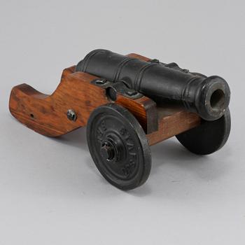 SALUTKANON, gjutjärn, Stafsjö Bruk, 1900-tal.