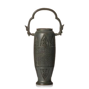 1002. A bronze vase, late Qing dynasty with archaistic mark.