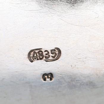 SKÅL, silver (835), rokokostil, 1900-talets första hälft. Vikt ca  240 gram.