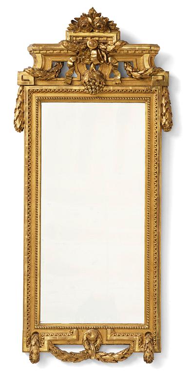 A Gustavian mirror.