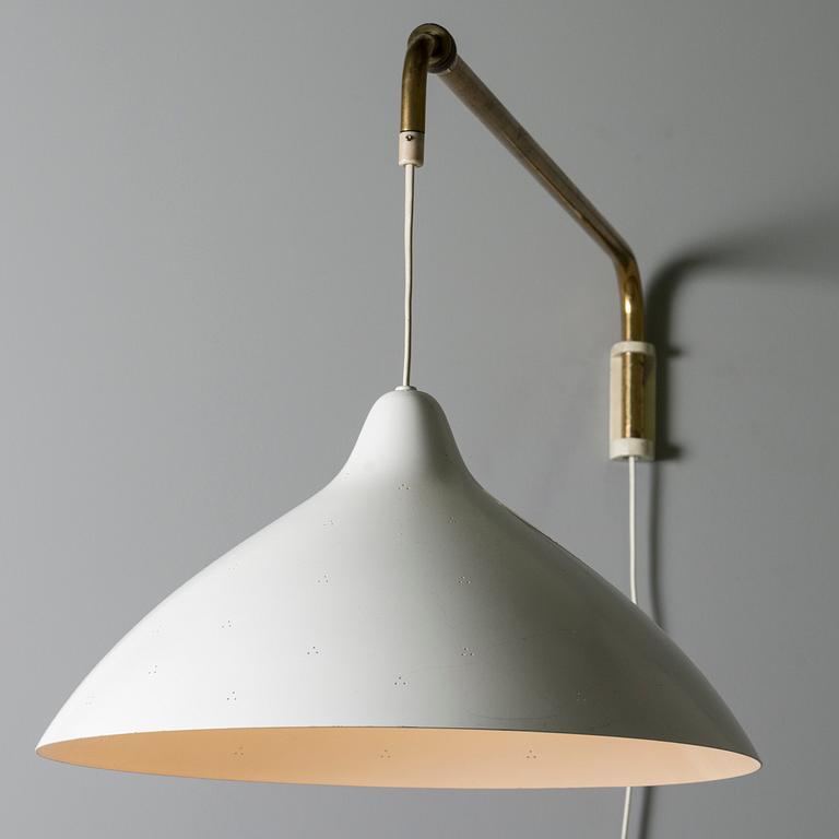 LISA JOHANSSON-PAPE, a mid 20th century '3062' wall light for Stockmann Orno.