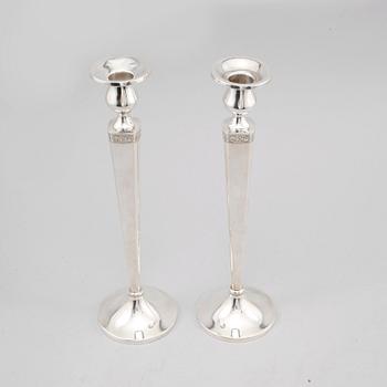 LJUSSTAKAR, ett par, sterlingsilver, 1900-talets andra hälft,