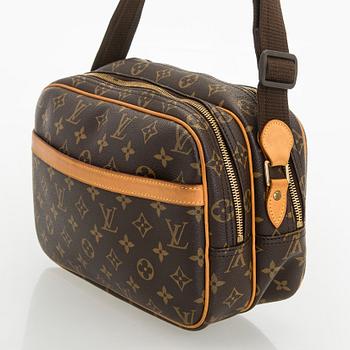 Louis Vuitton, a Monogram Canvas 'Reporter PM' shoulder bag.