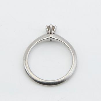 Tiffany & Co, ring, platina med briljantslipad diamant.