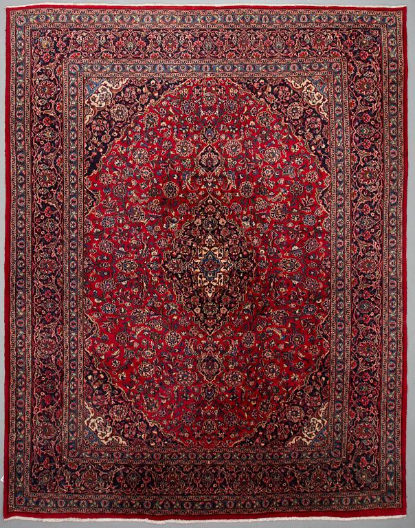 A CARPET, Mashad, ca 382 x 292 cm.
