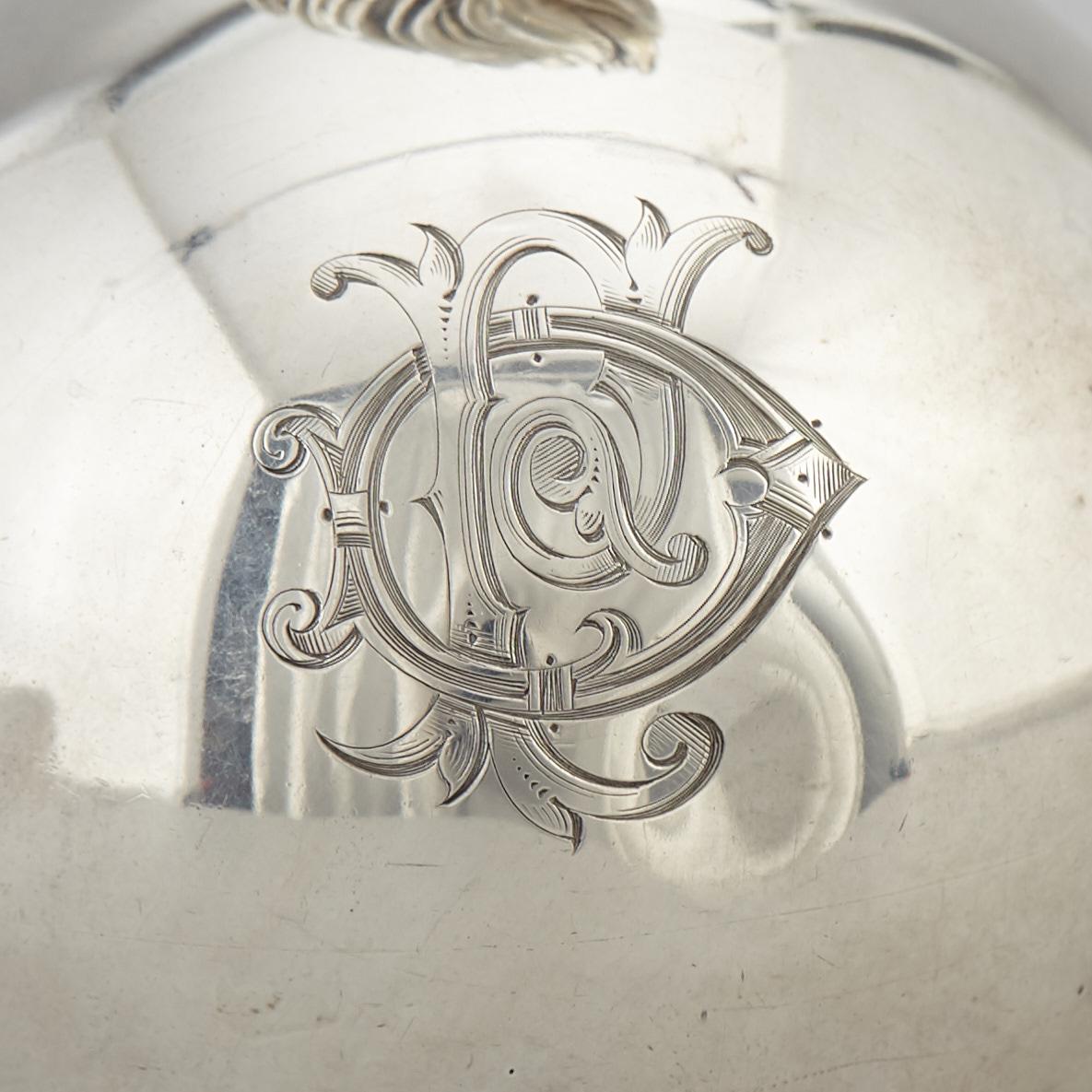 Sugar caster, silver,  Goldsmiths & Silversmiths Co, London 1904-1905.