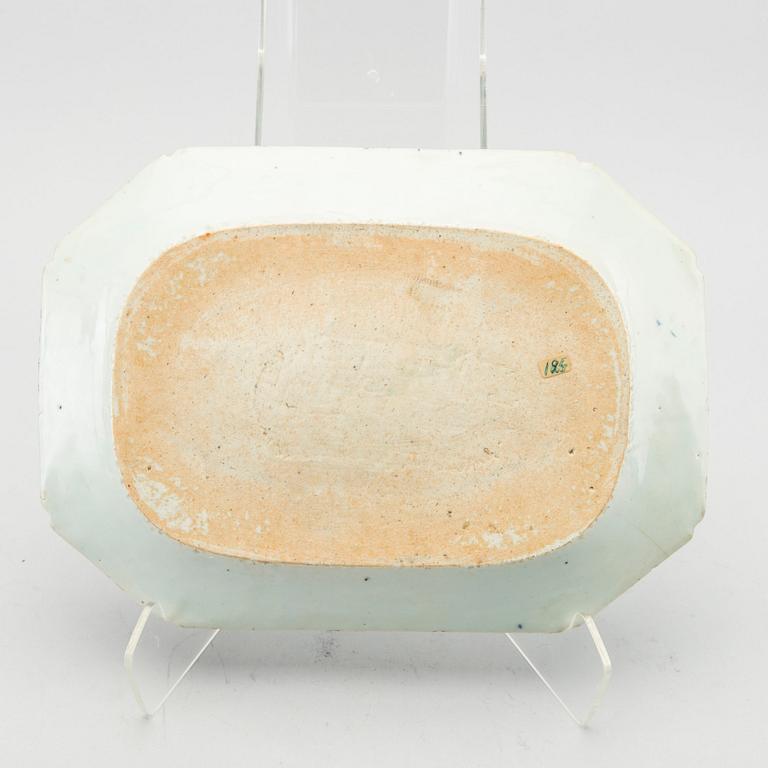 STEKFAT, 3 st, porslin, Kina Qianlong 1700-tal.