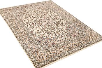 A Keshan carpet, c. 283 x 195 cm.