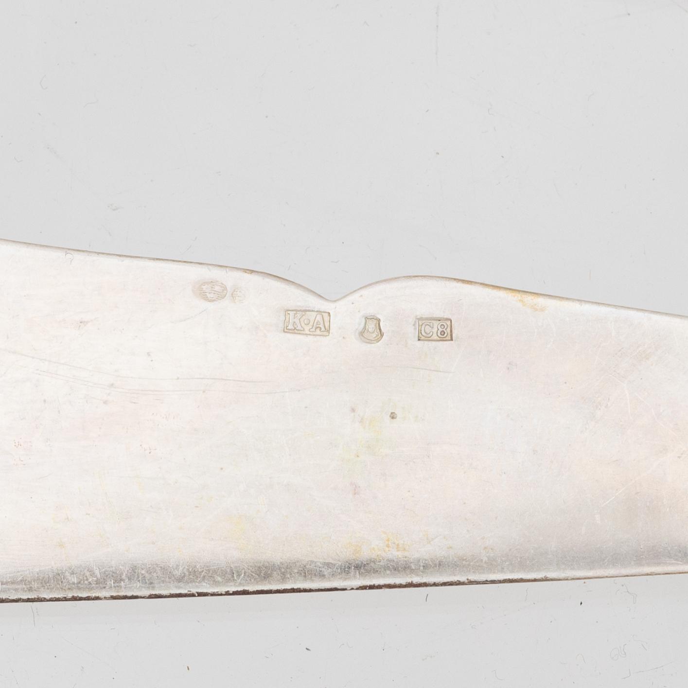 A Swedish silver cutlery, 'Svensk spetsig', including with mark of KG Markströms, Uppsala 1951 (37 pieces).