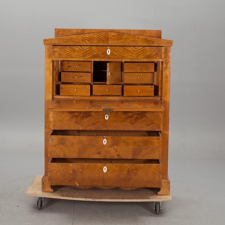 CHIFFONJE, Karl Johan. 1800-talets mitt.