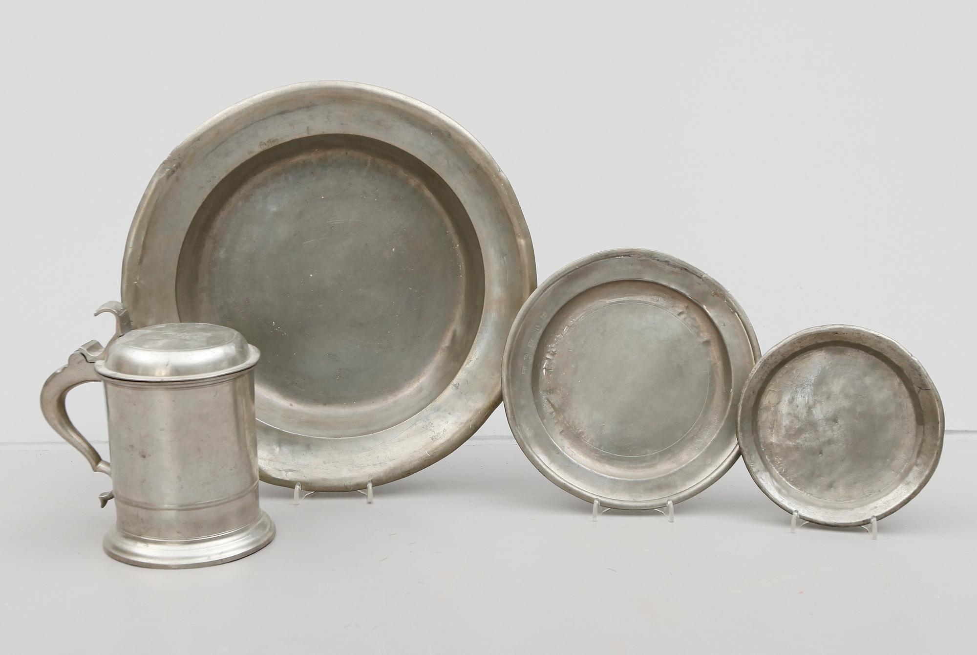 TENNFÖREMÅL, 4 delar, 1800-tal.