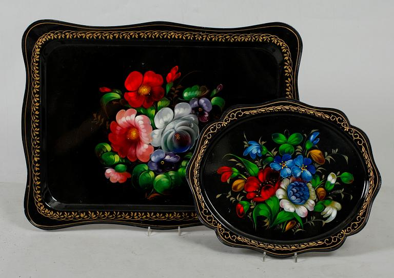 BRICKOR, 2 st, svartlackerad plåt, Ryssland, 1900-talets andra hälft.