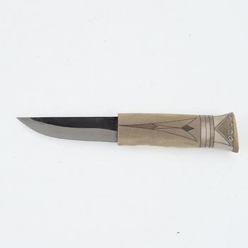 Per-Erik Nilsson, a reindeer hornknife, signed.