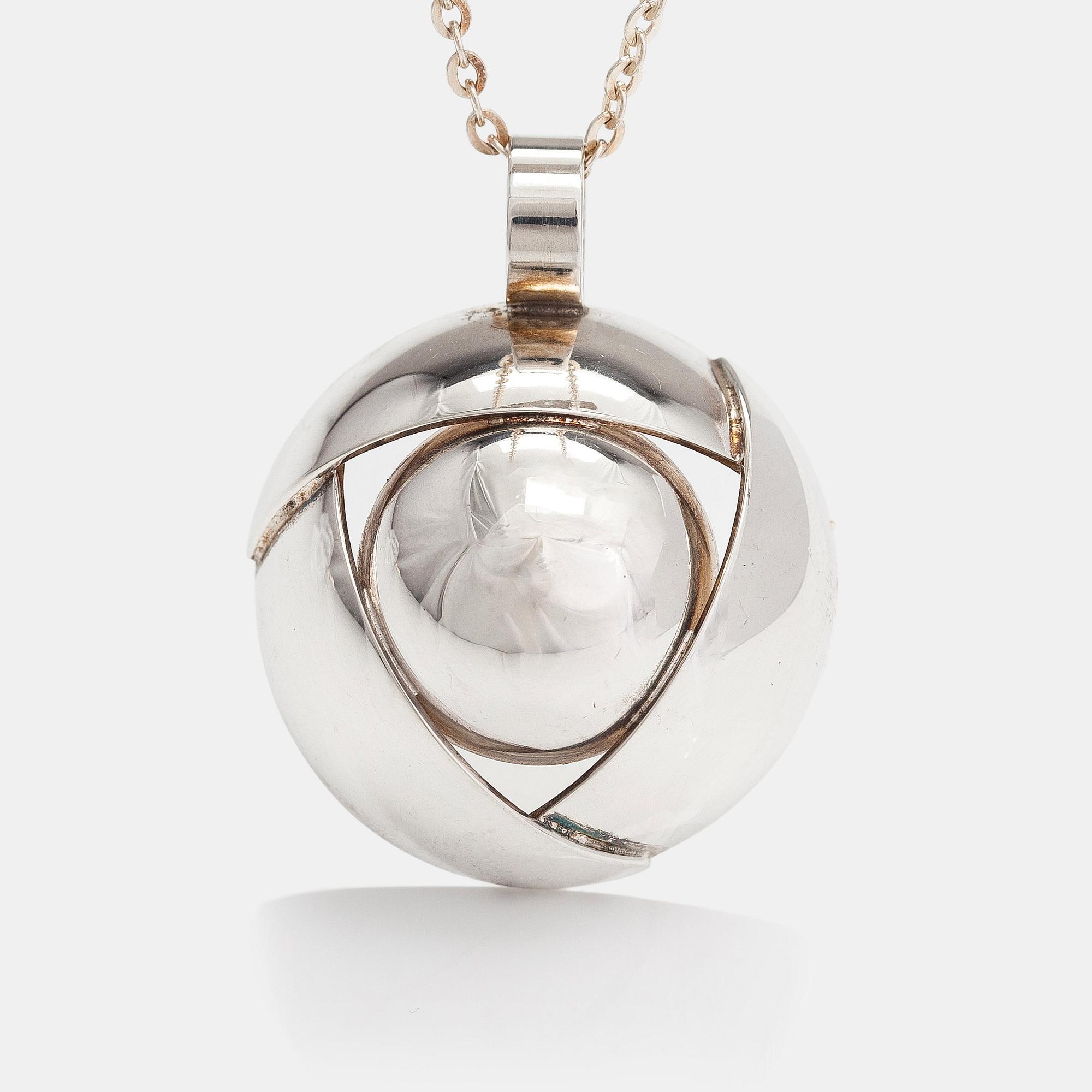 Elis Kauppi, Halsband, sterlingsilver. Kupittaan kulta, Åbo.