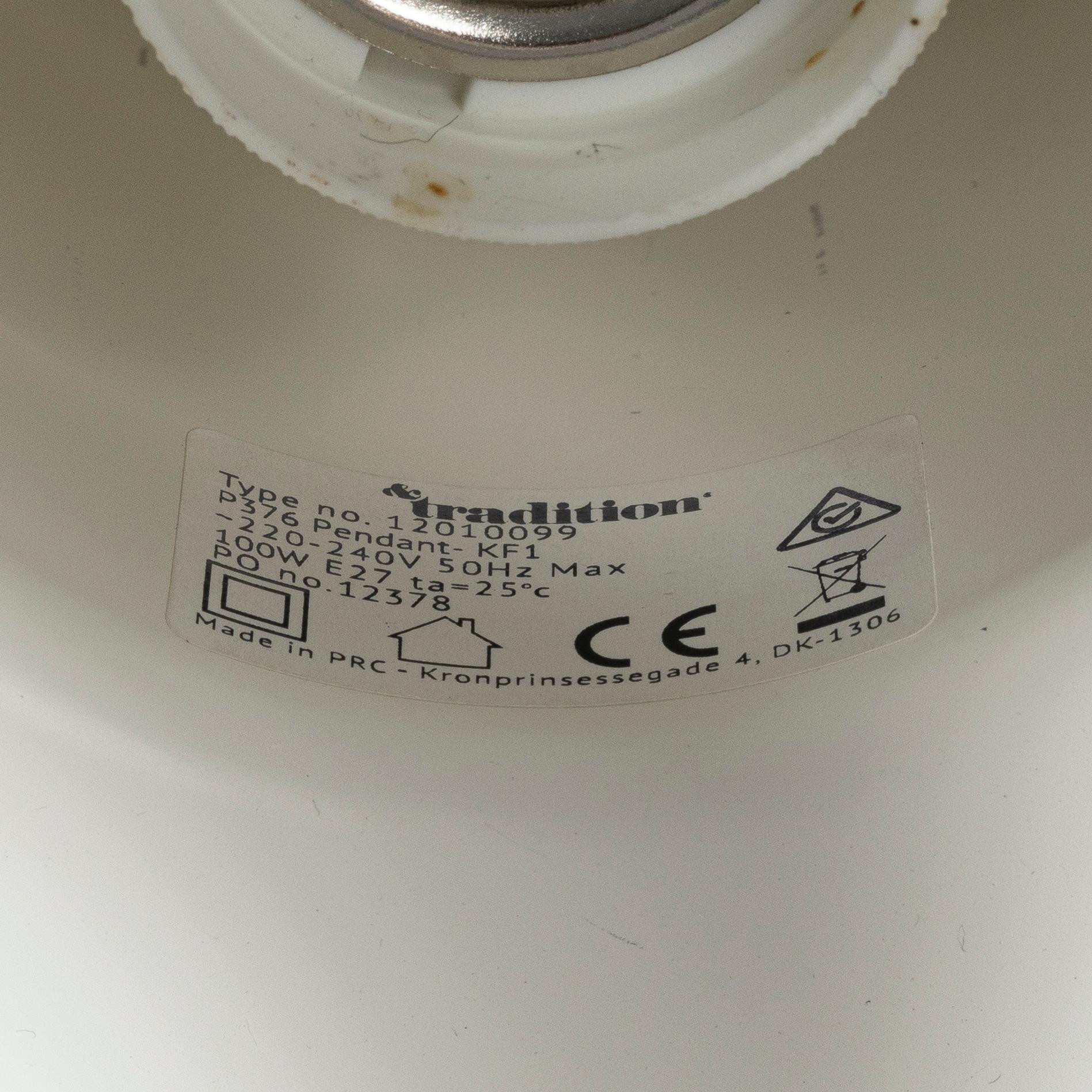 Jørgen Kastholm, taklampa, "P376 KF2", &tradition, Danmark.