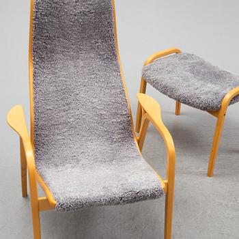 YNGVE EKSTRÖM, a pair of 'Lamino' easy chair and stools from Swedese.