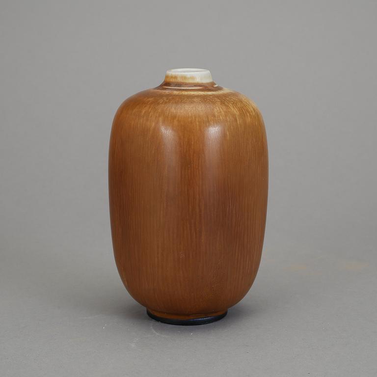 VAS, stengods. Berndt Friberg, Gustavsberg studio, sannolikt 1949.