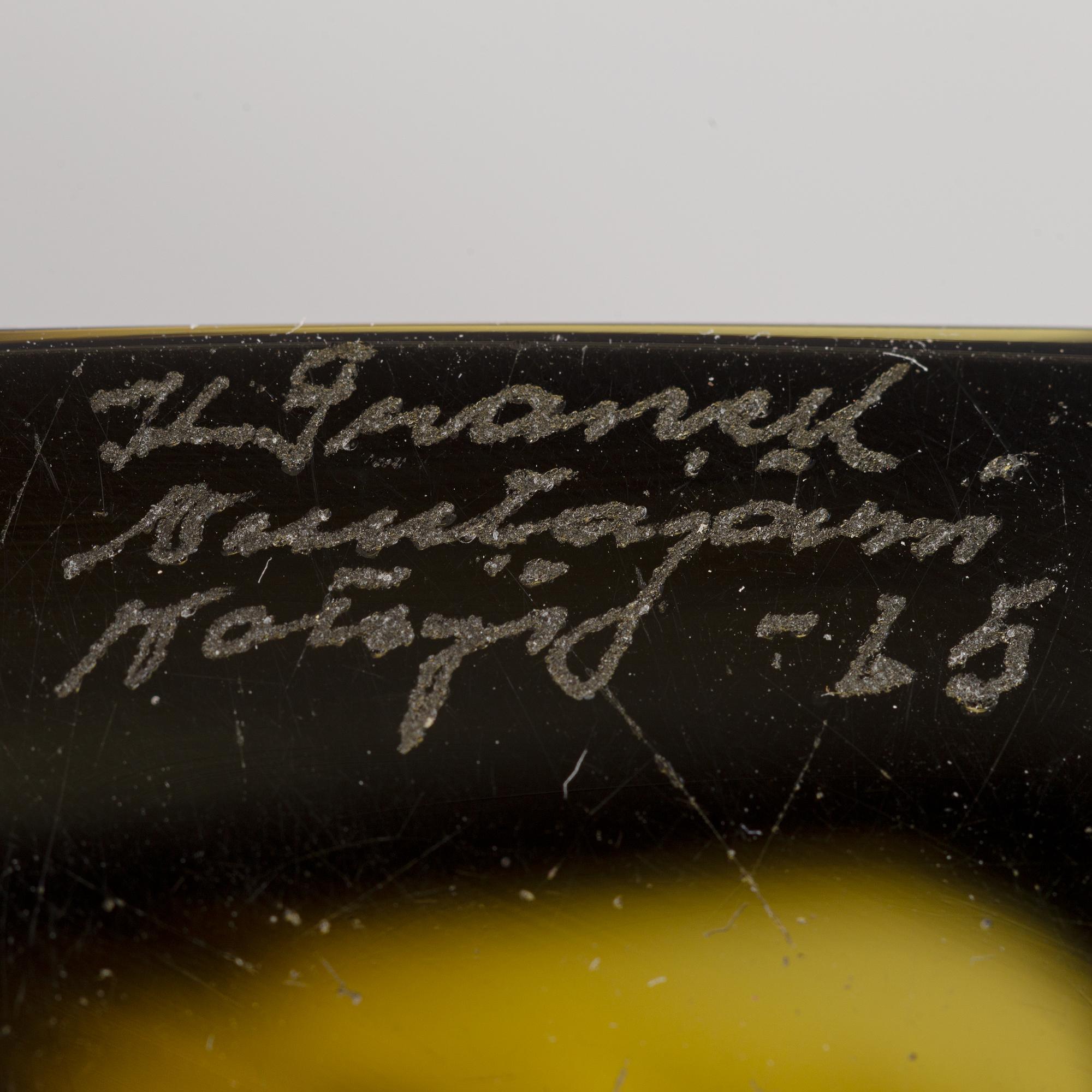 Kaj Frank, a glassv vase, 'Prisma', from Nuutajärvi Notsjö, signed and dated -65.