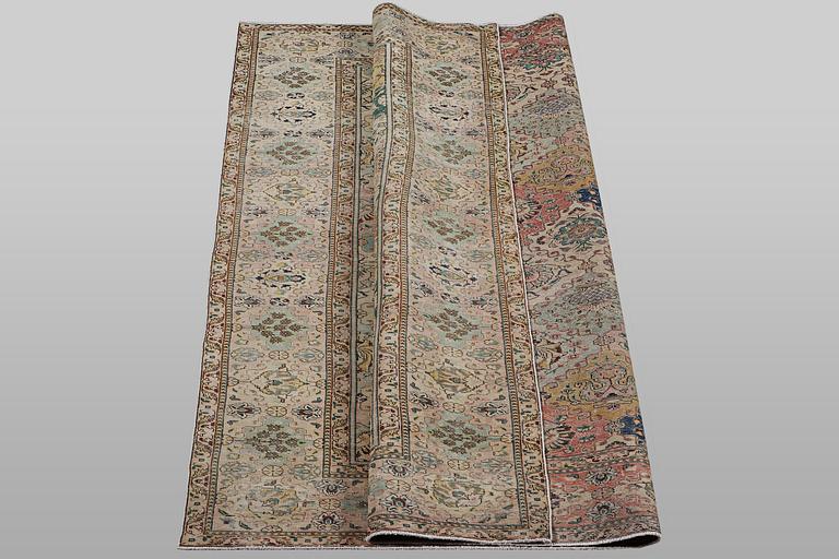 A carpet, Oriental, vintage design, ca 352 x 237 cm.