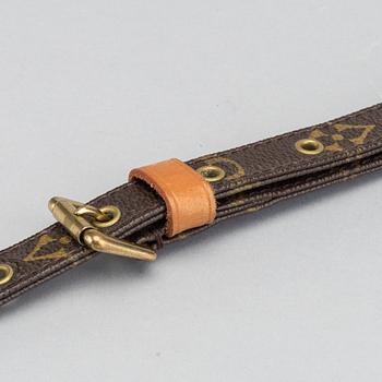 LOUIS VUITTON, shoulder strap.