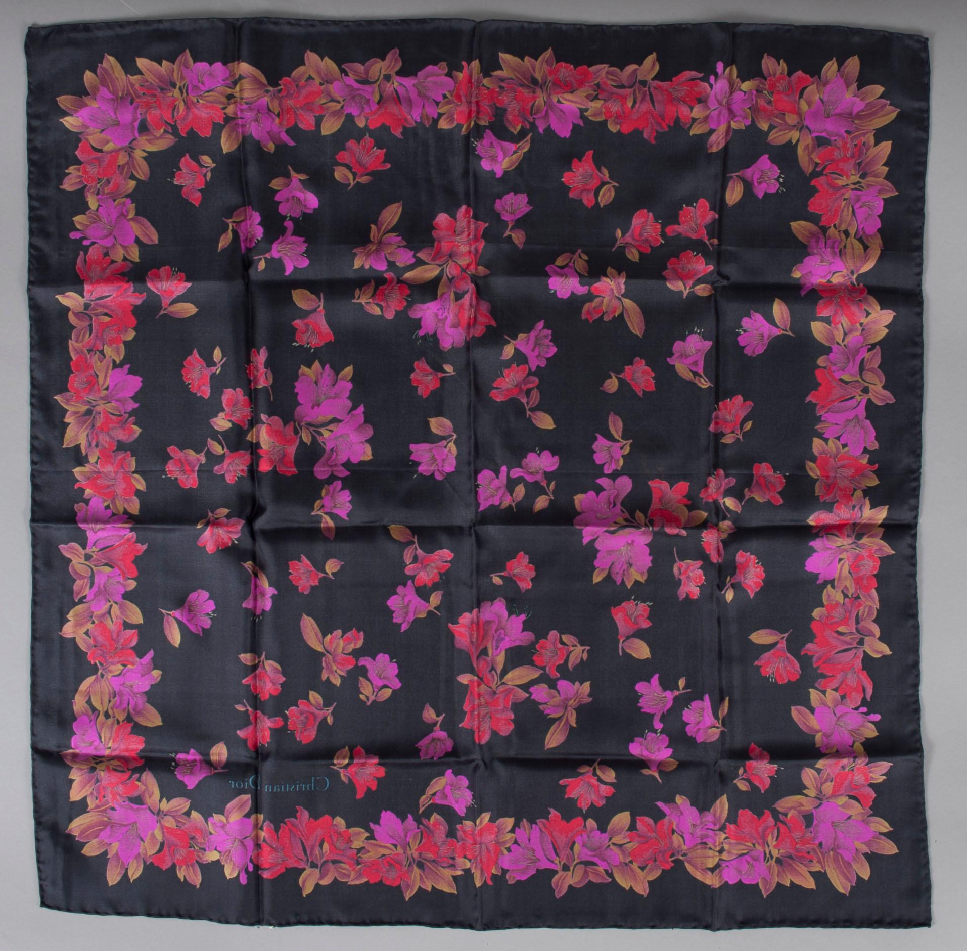 SCARF, Christian Dior.