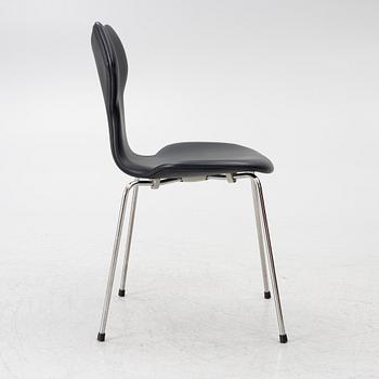 Arne Jacobsen, Chair, "Grand Prix", Fritz Hansen.