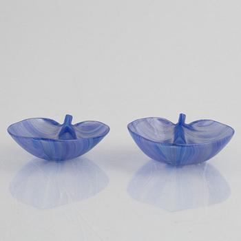 Tyra Lundgren, skålfat, ett par, glas, Venini, Murano, Italien.