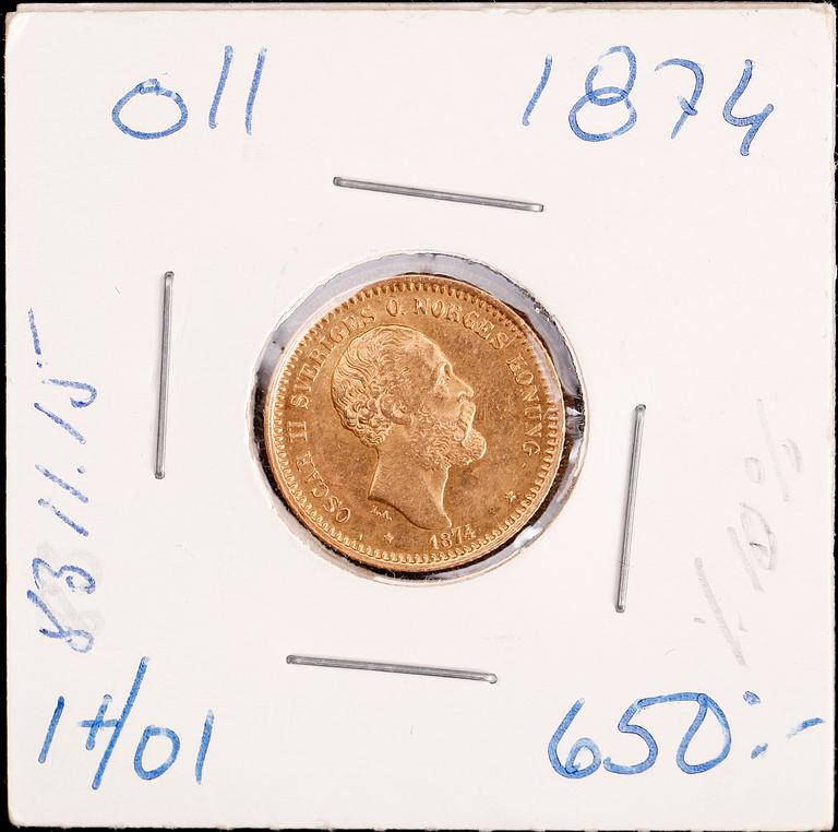 GULDMYNT, 10 kronor, Oscar II, 1874. Vikt ca 4,5 gram.