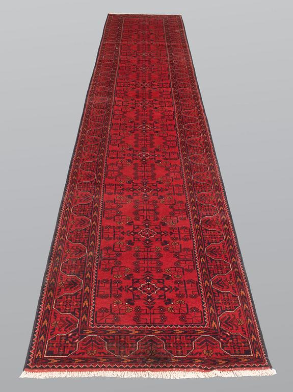 A runner, Afghan s.k khan mohammadi, ca 486 x 79 cm.