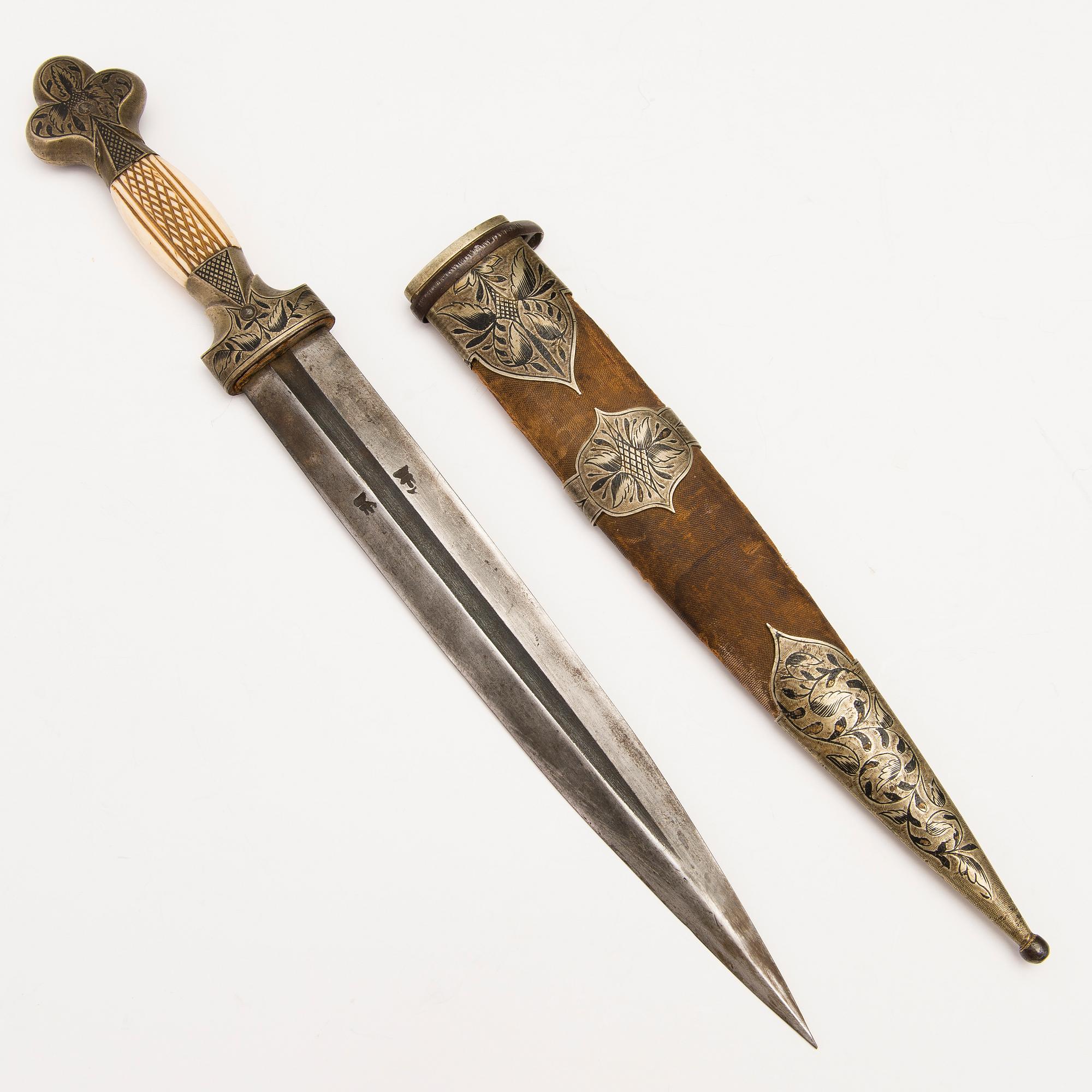 A Russian/Oriental Kindjal dagger, 1800/1900s.