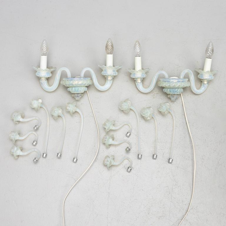 Chandelier and sconces, a pair, Italy, second half of the 20th century.