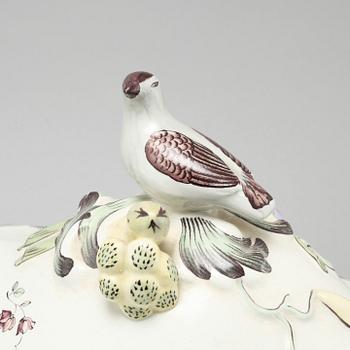 Four pieces of "Rörstrandia" porcelain from 1930-1956.