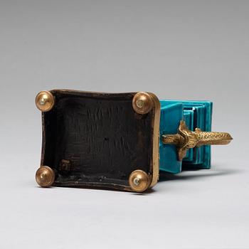 VAS med LOCK, porslin. Qingdynastin, Kangxi (1662-1722).