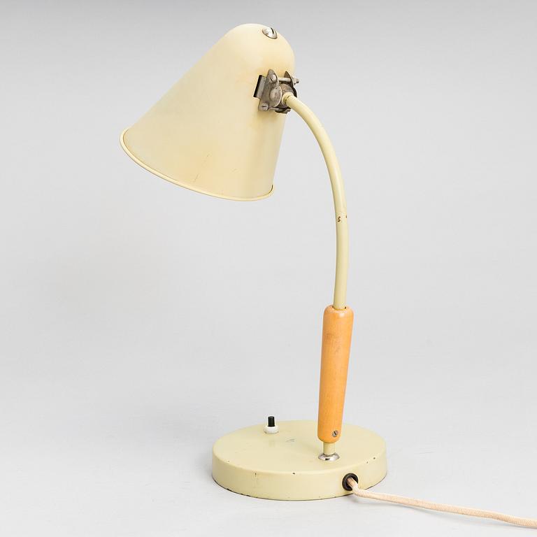 Bordslampa, modell 81408, Idman 1900-talets mitt.