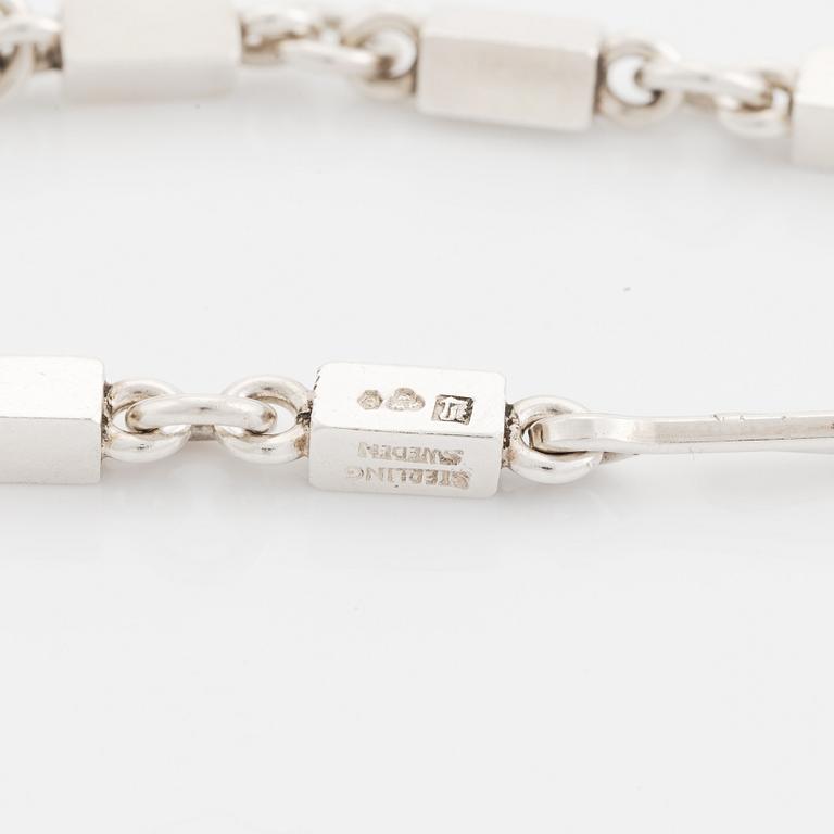 Wiwen Nilsson, armband, sterlingsilver, Anders Nilsson, Lund 1963.