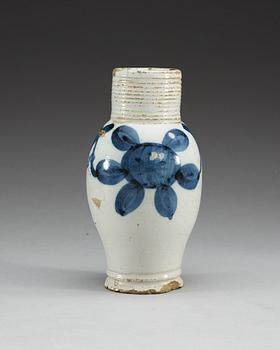 A Norweigan faience jar, 18th Century, presumably Drammen.