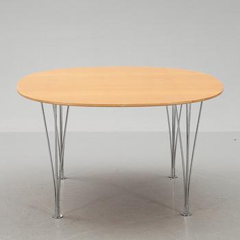 BORD, "Supercirkel", Bruno Mathsson & Piet Hein, Fritz Hansen, etikettmärkt.