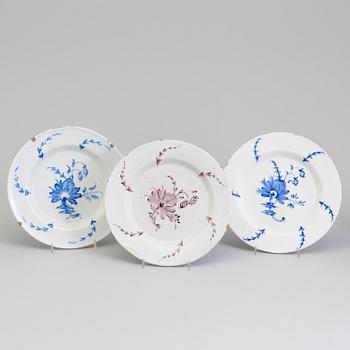 Three Rörstrand faiance dishes, 18th century.