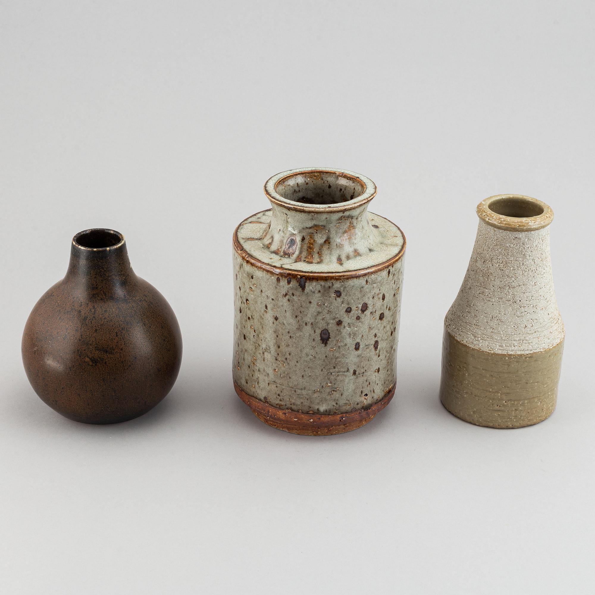 Three mid 20th century glazed stoneware vases, Marianne Westman, Carl-Harry Stålhane och Hertha Bengtsson, Rörstrand.