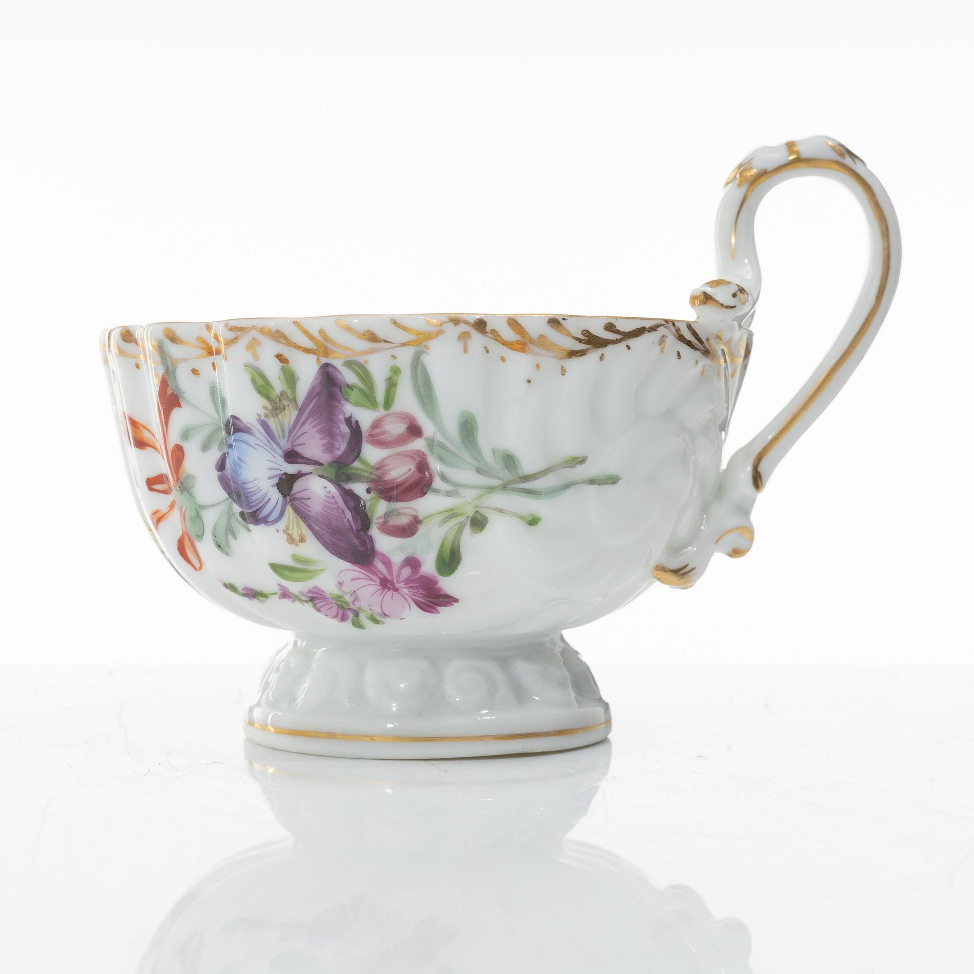 A set of ten porcelain coffee cups with saucers, Meissen-like mark, first half of the 20th Century.