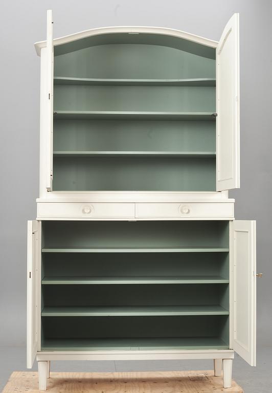 SKÅP. "Herrgården", Carl Malmsten för Bodafors. 1963.