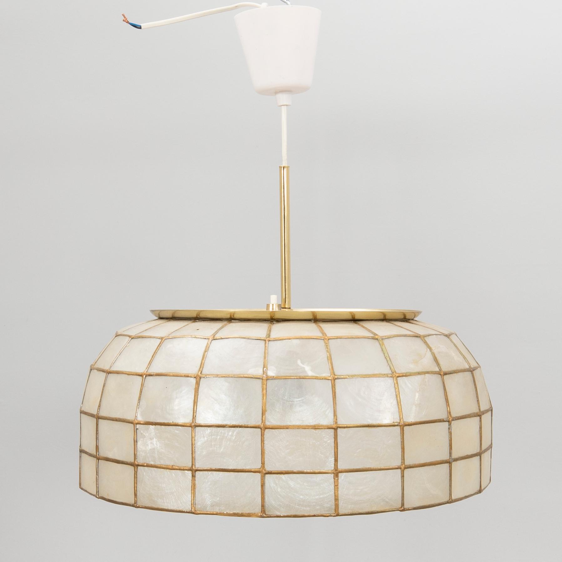 Anders Pehrson, "Knubbling Special", taklampa, producerad i en begränsad upplaga om ca 10 exemplar, ateljé Lyktan, 1970-tal.