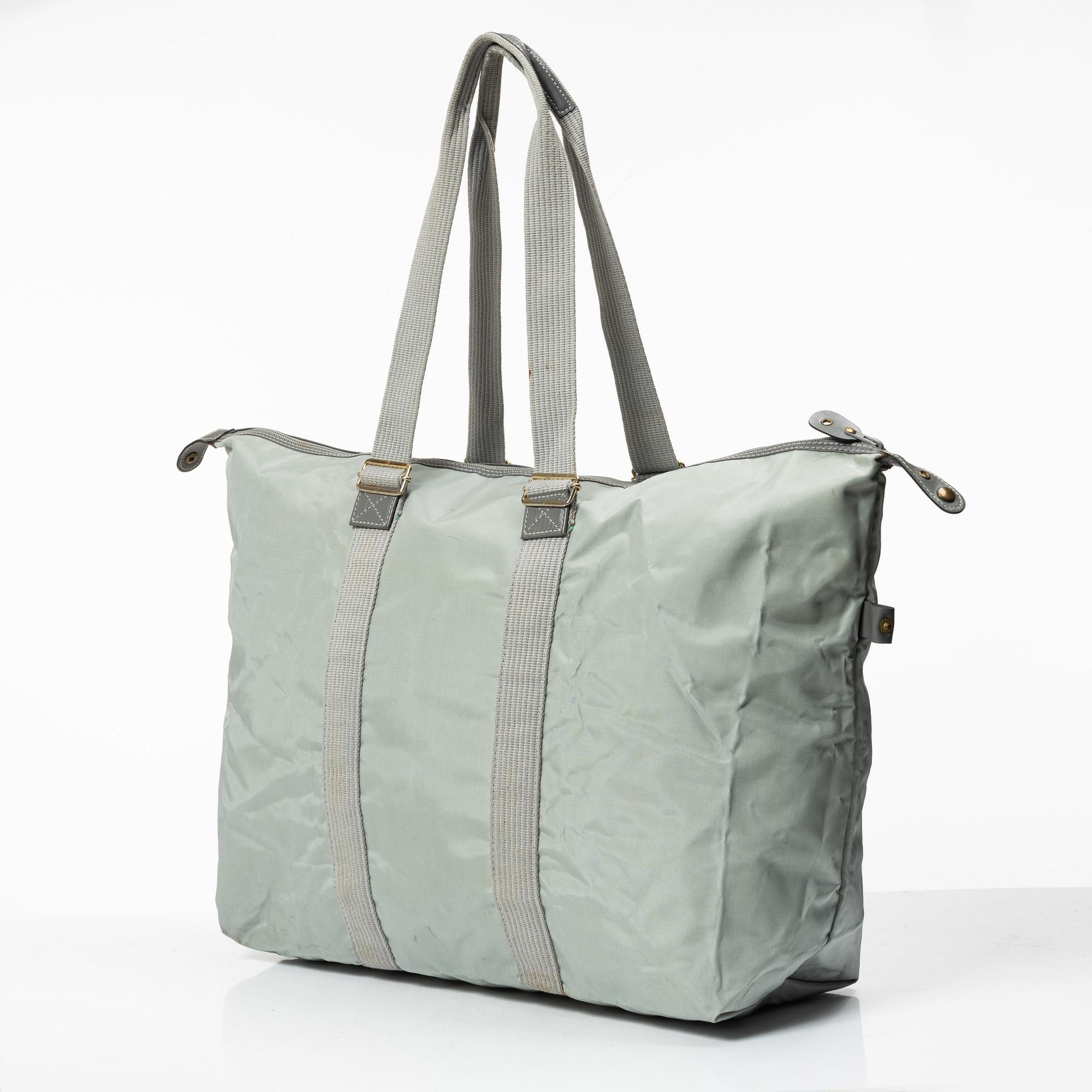 Dunhill, weekend bag with toiletry case.