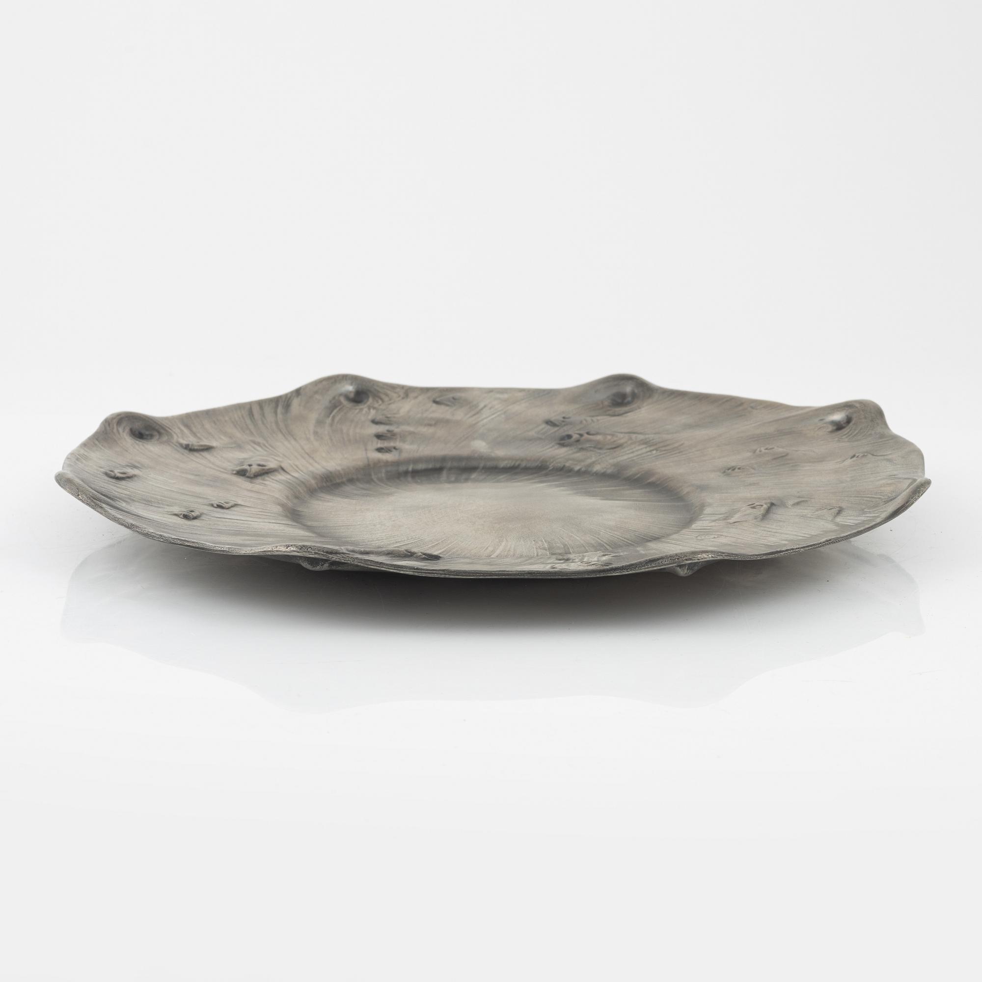 An art noveau pewter charger by Olof Ahlberg, dated 1941.
