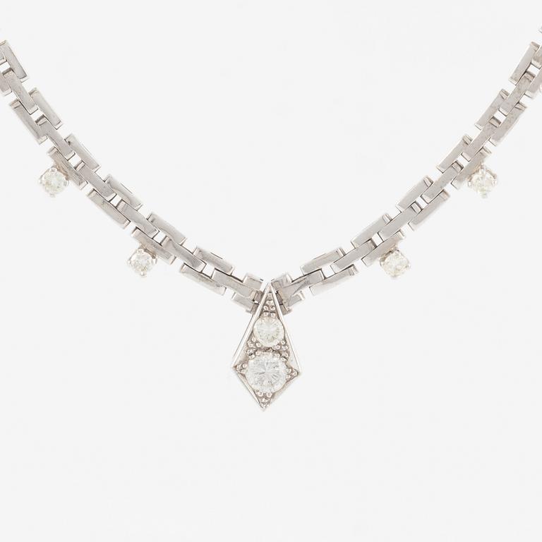Necklace, 18K white gold set with brilliant-cut diamonds.