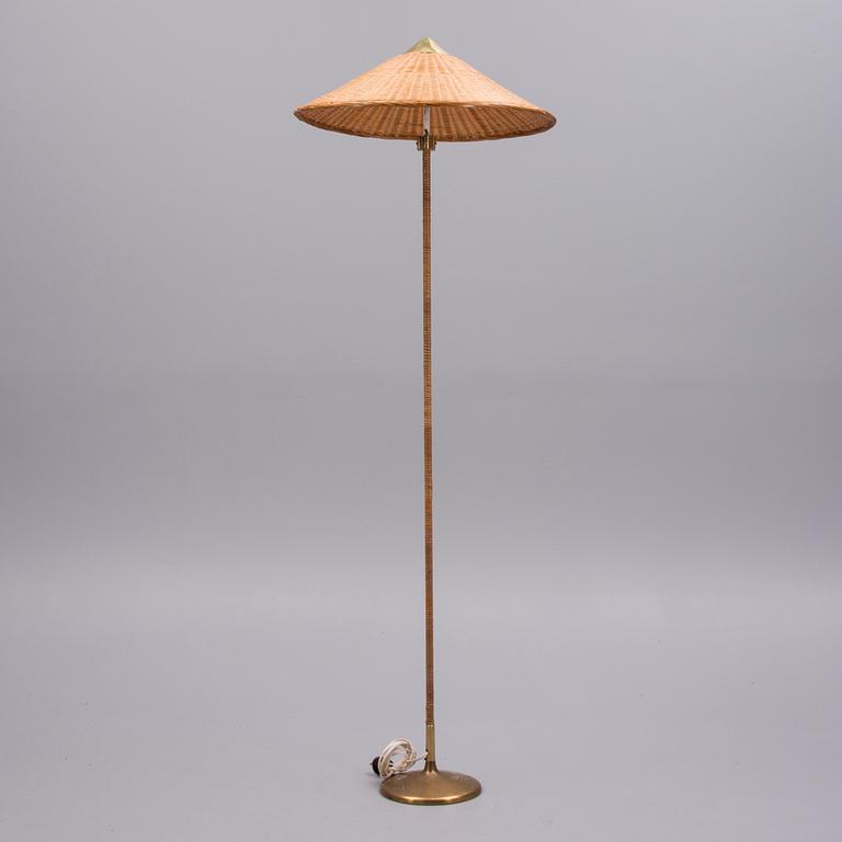 PAAVO TYNELL, GOLVLAMPA. 1930/40-tal.