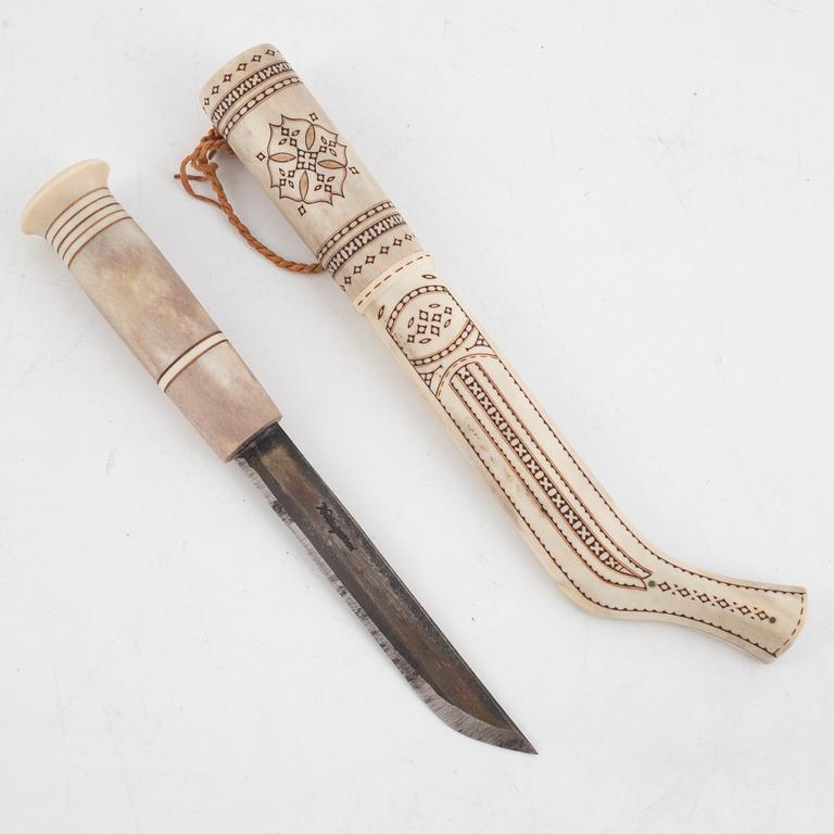 Tore Sunna, a reindeer horn knife, signed.