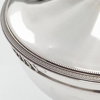 Olier & Caron, an Empire style silver bowl, Paris, France 1910-36.